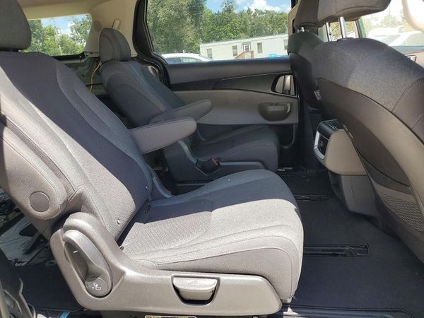 2026 KIA CARNIVAL