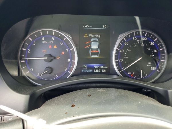 2015 INFINITI Q50