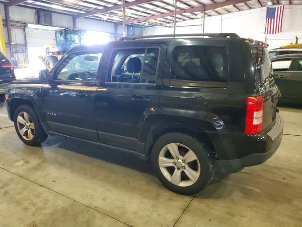 2016 JEEP PATRIOT LATITUDE FWD