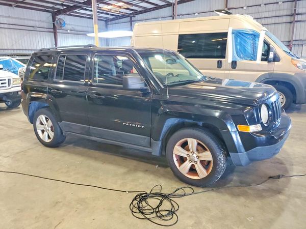 2016 JEEP PATRIOT LATITUDE FWD