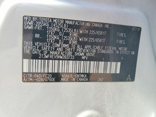 2017 TOYOTA RAV4 XLE