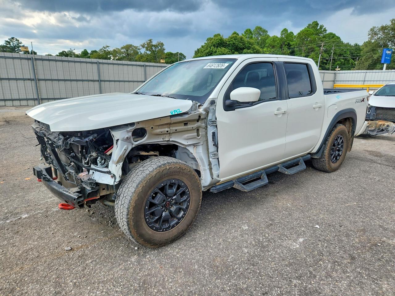2022 NISSAN FRONTIER Crew Cab