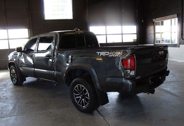 2023 TOYOTA TACOMA SR5