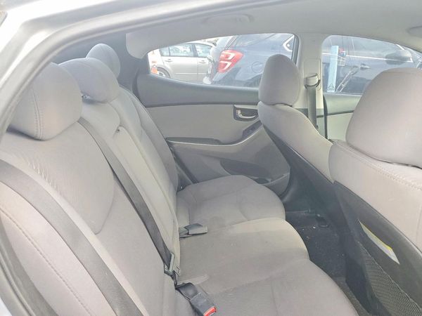 2015 HYUNDAI ELANTRA
