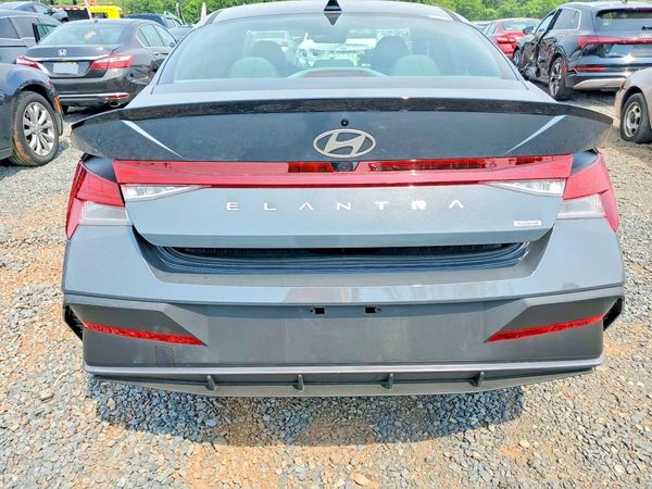 2026 HYUNDAI ELANTRA — DIRR