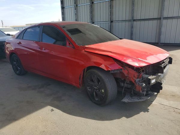2021 HYUNDAI ELANTRA SEL
