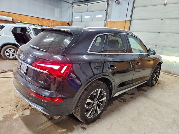 2021 AUDI Q5 quattro Premium