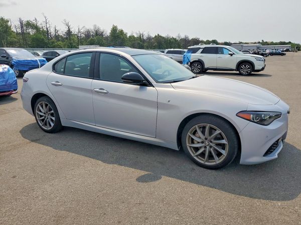 2024 ALFA ROMEO GIULIA TI AWD