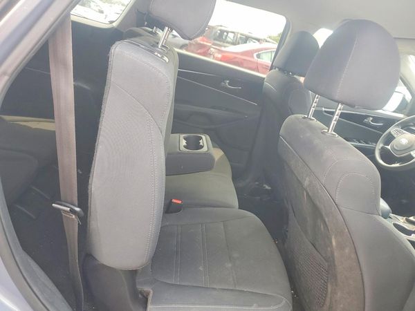 2020 KIA SORENTO L, LX, S