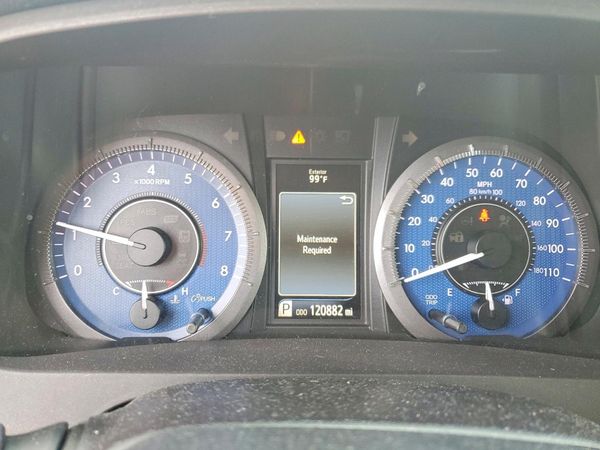 2015 TOYOTA SIENNA