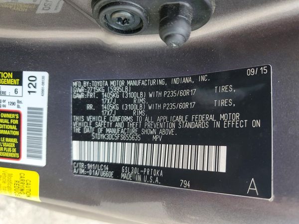 2015 TOYOTA SIENNA