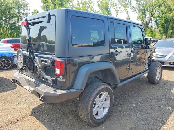 2015 JEEP WRANGLER UNLIMITED SPORT 4X4