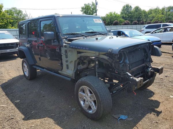 2015 JEEP WRANGLER UNLIMITED SPORT 4X4