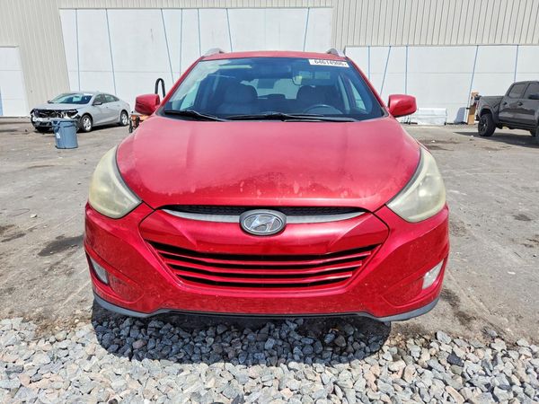 2015 HYUNDAI TUCSON GLS (Middle)