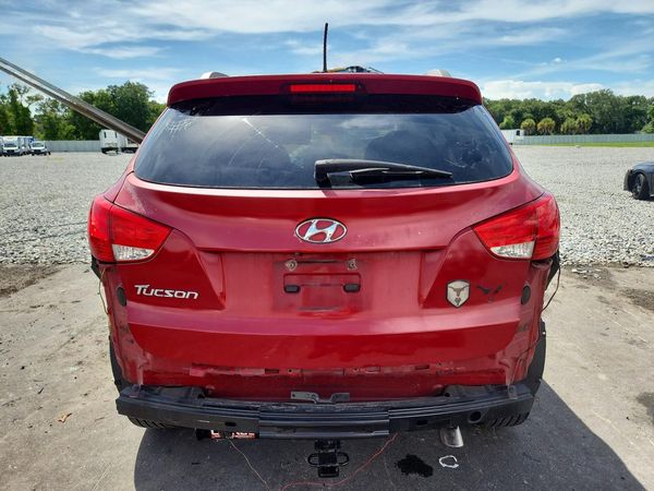 2015 HYUNDAI TUCSON GLS (Middle)