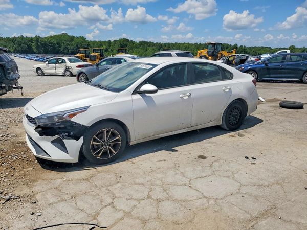 2022 KIA FORTE