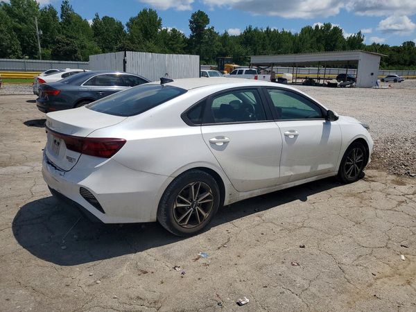 2022 KIA FORTE