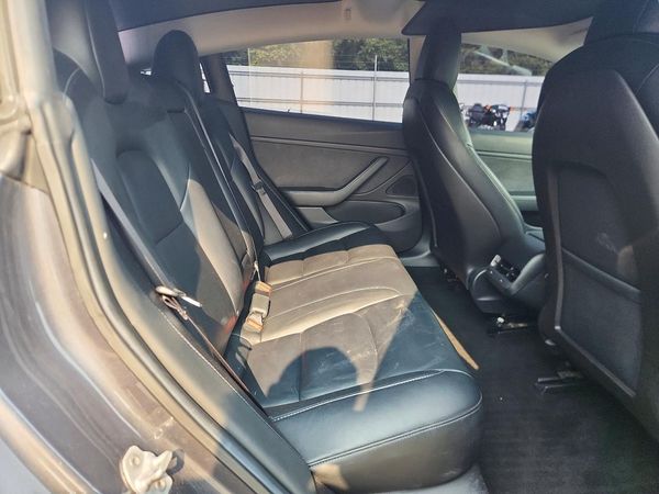 2019 TESLA MODEL 3