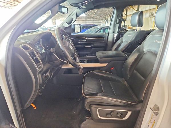 2019 RAM 1500 LARAMIE CREW CAB 4X2