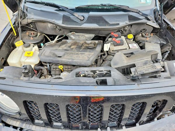 2016 JEEP PATRIOT Latitude