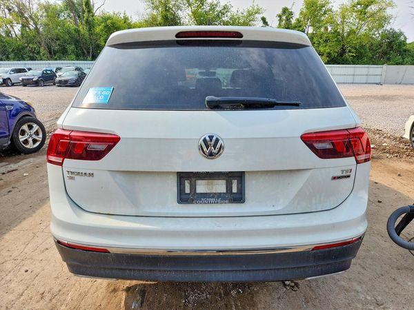 2018 VOLKSWAGEN TIGUAN