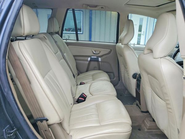 2013 VOLVO XC90