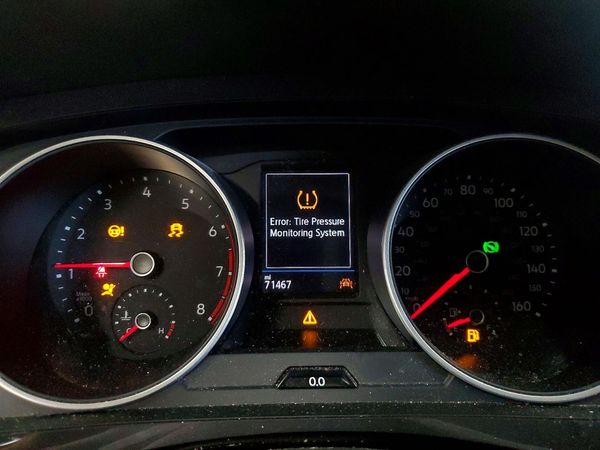 2021 VOLKSWAGEN TIGUAN SE, SE R-Line Black, SEL