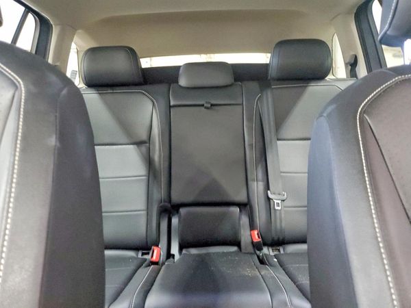 2021 VOLKSWAGEN TIGUAN SE, SE R-Line Black, SEL