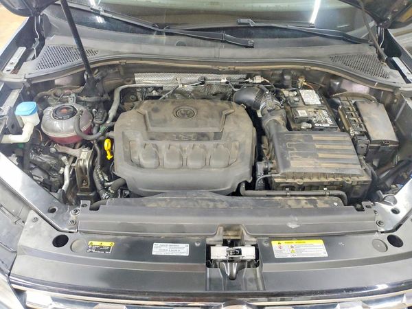 2021 VOLKSWAGEN TIGUAN SE, SE R-Line Black, SEL
