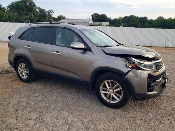 2015 KIA SORENTO GL