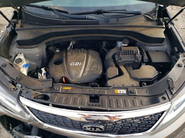 2015 KIA SORENTO GL