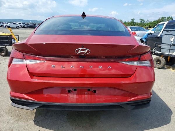 2022 HYUNDAI ELANTRA