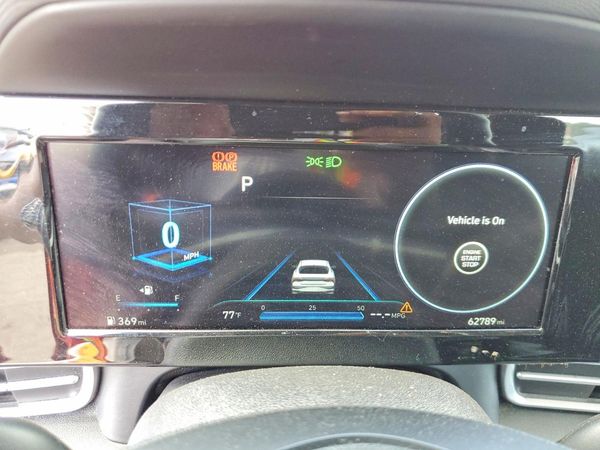 2022 HYUNDAI ELANTRA