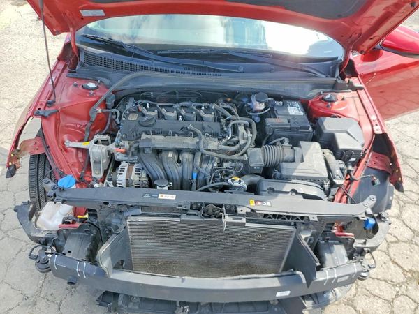 2022 HYUNDAI ELANTRA