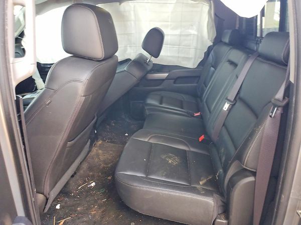 2017 CHEVROLET SILVERADO LT