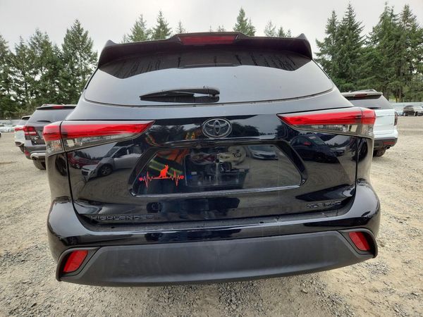 2020 TOYOTA HIGHLANDER
