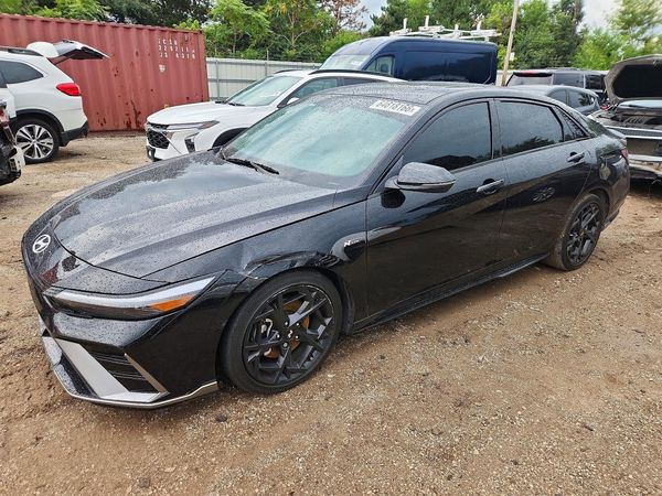 2025 HYUNDAI ELANTRA