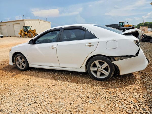 2013 TOYOTA CAMRY