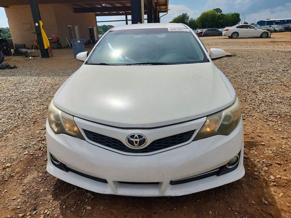 2013 TOYOTA CAMRY