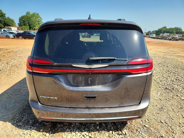 2022 CHRYSLER PACIFICA