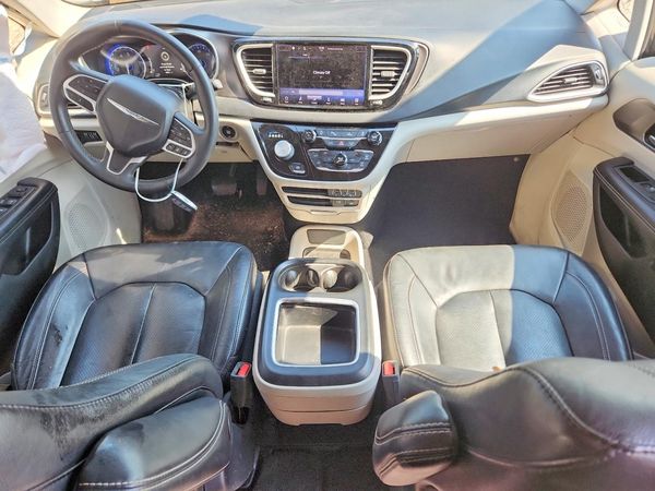 2022 CHRYSLER PACIFICA