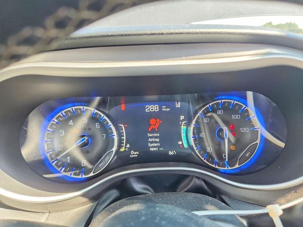 2022 CHRYSLER PACIFICA