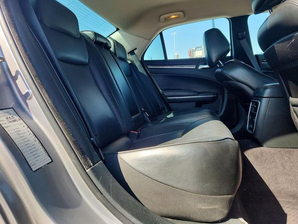 2018 CHRYSLER 300