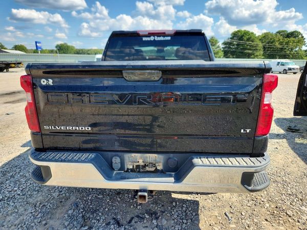 2022 CHEVROLET SILVERADO LT-L