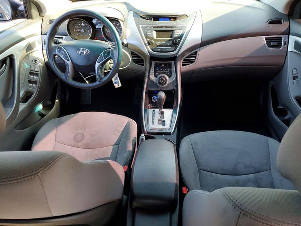 2013 HYUNDAI ELANTRA
