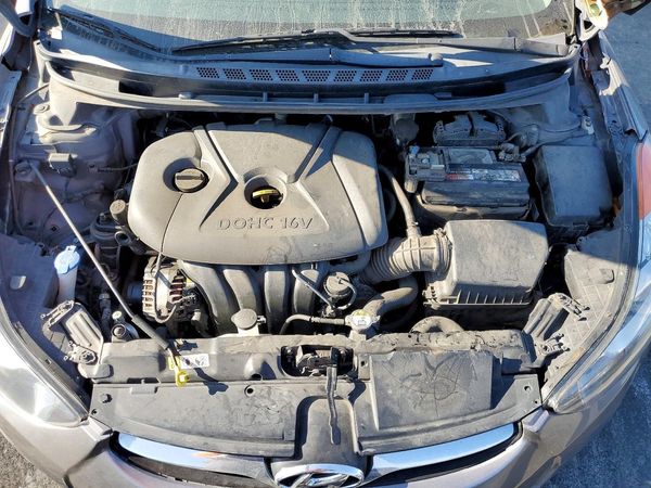 2013 HYUNDAI ELANTRA
