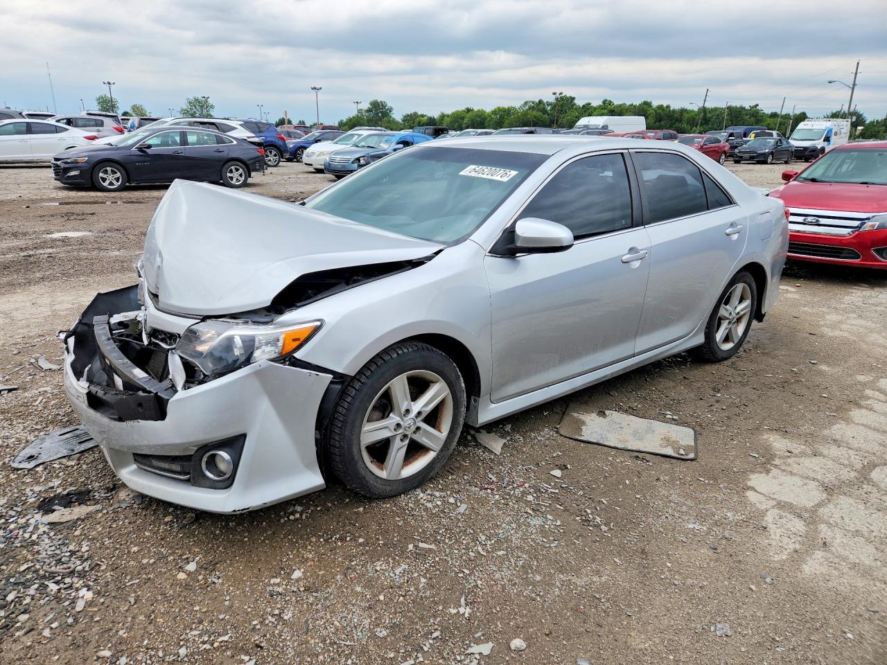 2014 TOYOTA CAMRY