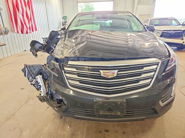 2019 CADILLAC XT5