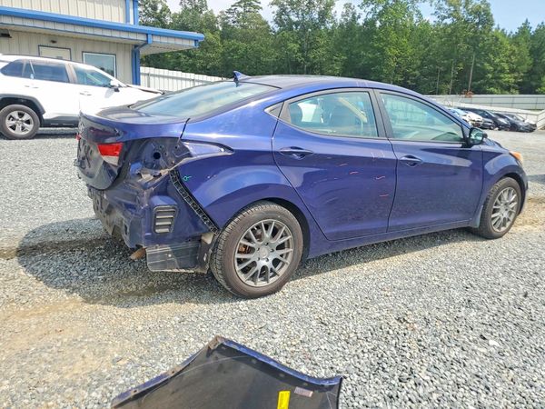 2013 HYUNDAI ELANTRA