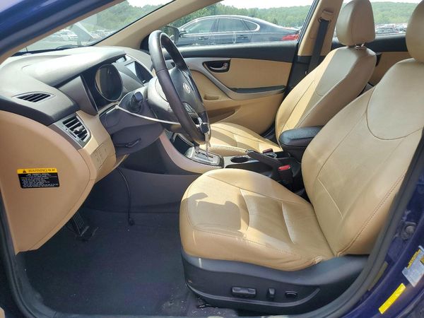 2013 HYUNDAI ELANTRA